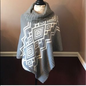 PRETTY SONOMA PONCHO